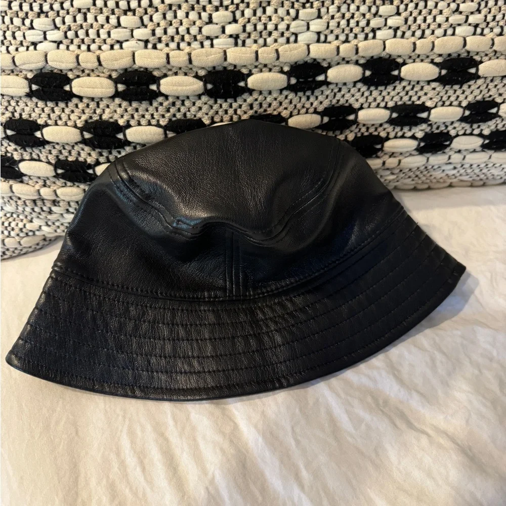 Aritzia Babaton Faux Leather Bucket Hat - Picture 2 of 7